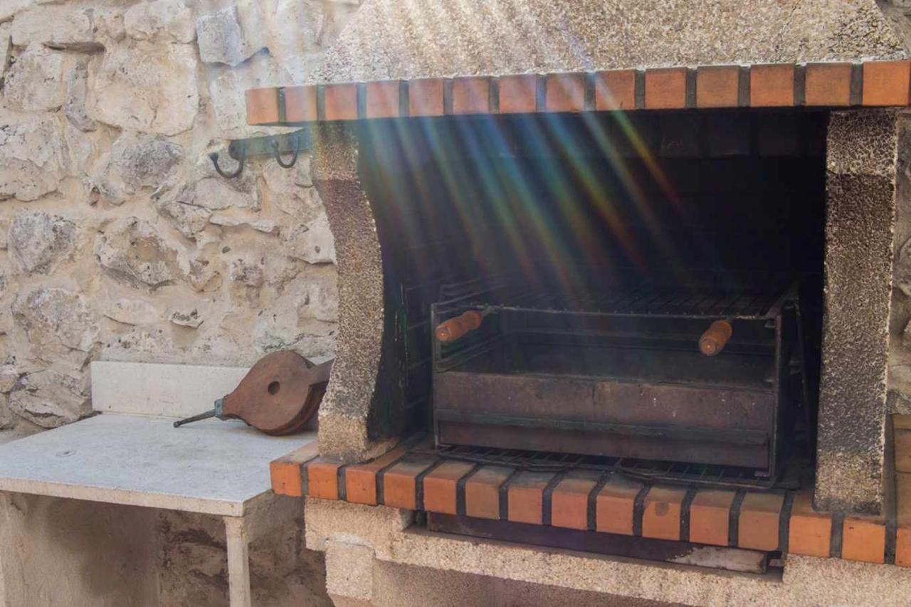 Casa Rural Con Jacuzzi La Parrilla  Buitenkant foto